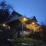 Z Widokiem W Gorach 木屋 *