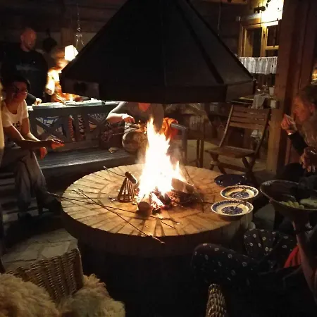 Chałupa Z Widokiem W Górach Domek alpejski *
